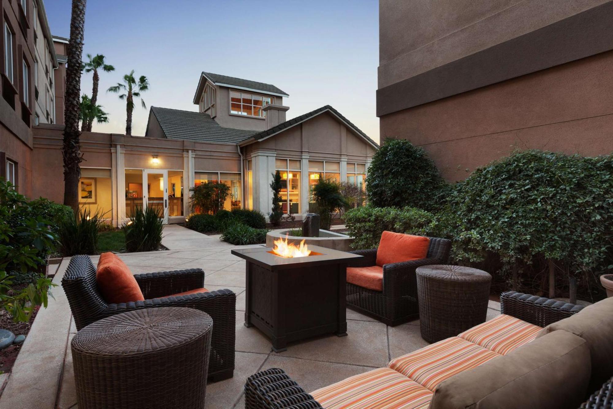 Hilton Garden Inn San Jose/Milpitas Exterior foto